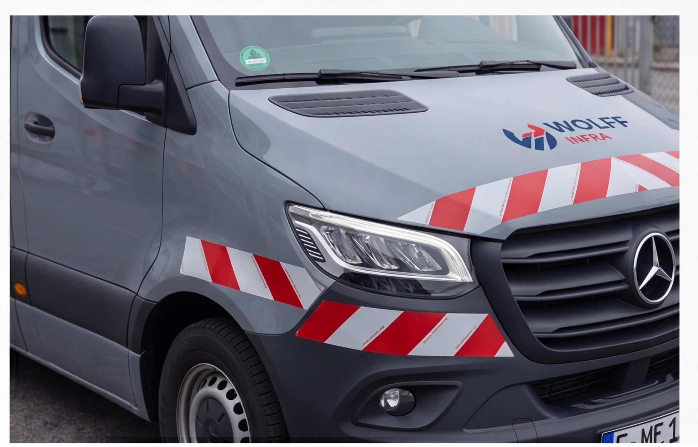 KfZ-Warnmarkierung – normgerechte Streifen